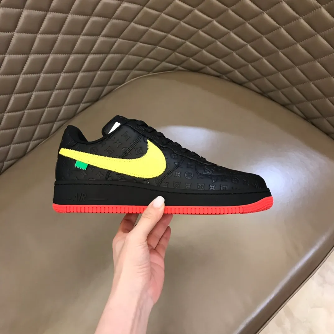 Men's shoes 💰p440 "*OUIS *UITTO*" x OFF-WHITE x Nike tripartite collaboration! Trendy and cool men's casual sports shoes with unrivaled color matching. The design idea basically continues the style of THE TEN. The Swoosh line and tongue label have a very familiar visual effect and are both fashionable and trendy! A must-have for fashionistas! The effect on your feet is absolutely stunning! Size: 38-45